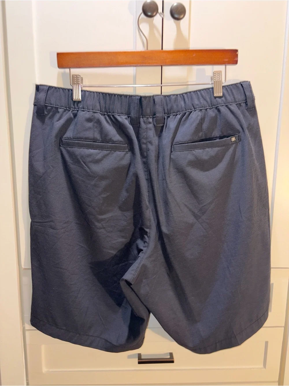 Banana Republic Men’s Elastic Waistband Flat Front Short Black Size 36